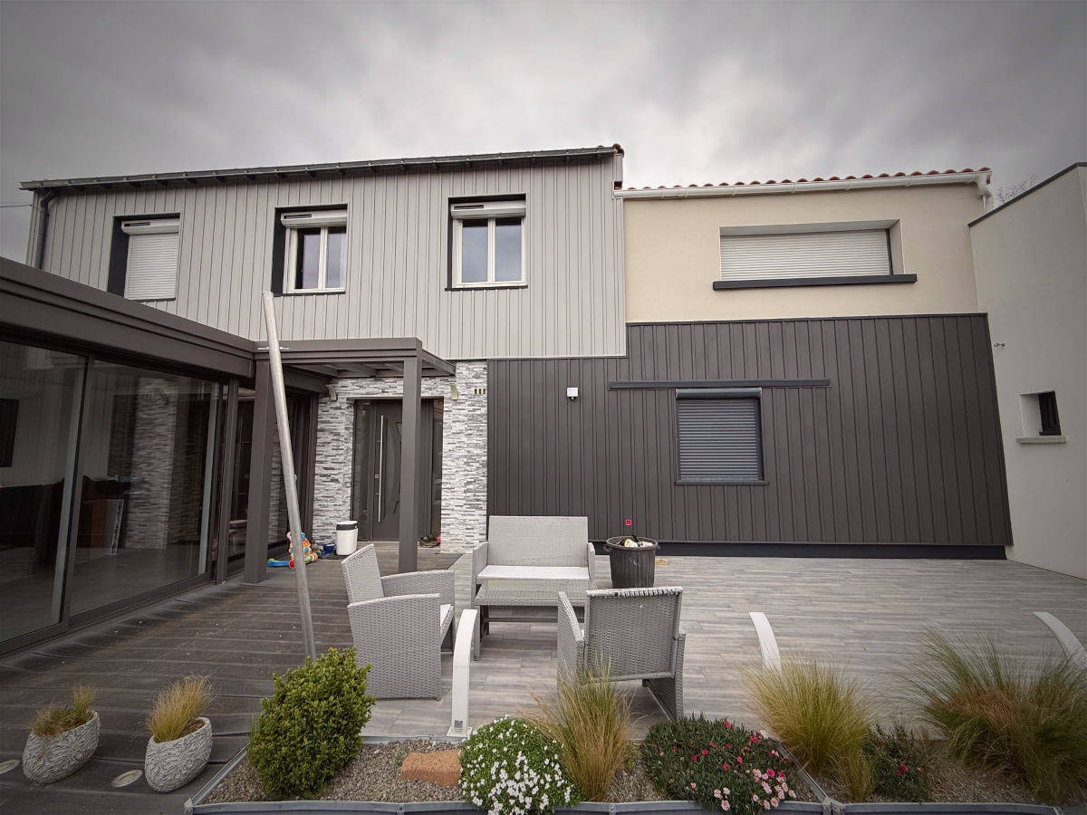 ISOL' Façade 44 - Bardage Type Zinc Bouguenais